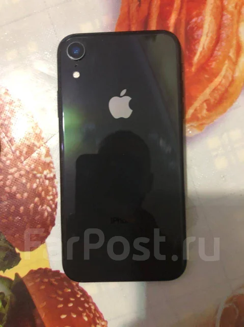 Apple iPhone Xr. �/�, ������, 3G, 4G LTE, NFC ����