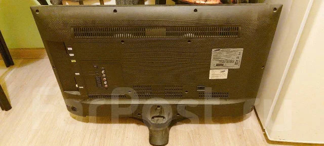 Samsung UE32J5100. LED ����