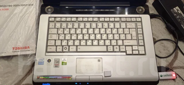 Toshiba Satellite A200. WiFi: 1, Bluetooth: 1 ����