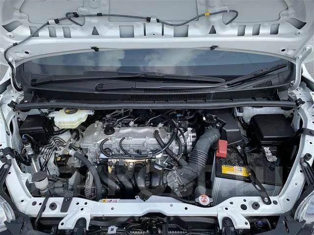Toyota Noah. ��������, 4wd, 2.0 (152��.�.), ������, 45 000����. ��, �/�. ��� ����� �� ������������ ����