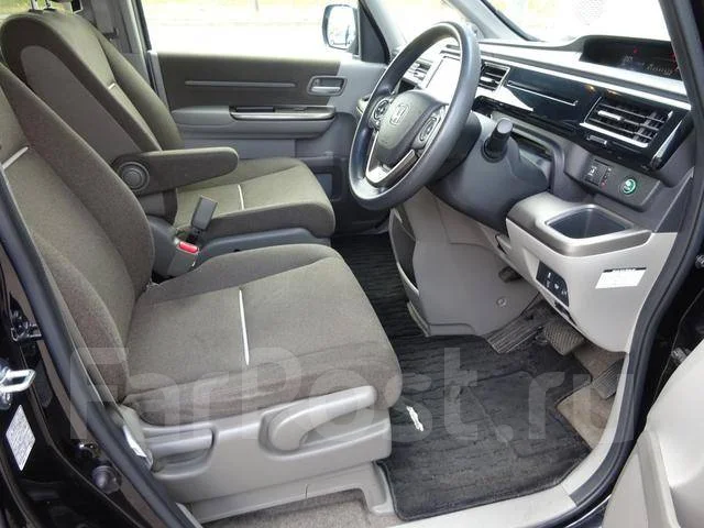 Honda Stepwgn. ��������, 4wd, 1.5 (150��.�.), ������, 21 000����. ��, �/�. ��� ����� �� ������������ ����