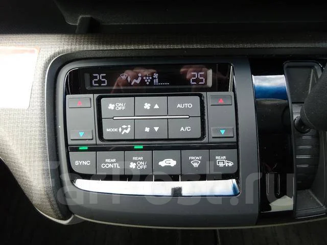 Honda Stepwgn. ��������, 4wd, 1.5 (150��.�.), ������, 21 000����. ��, �/�. ��� ����� �� ������������ ����