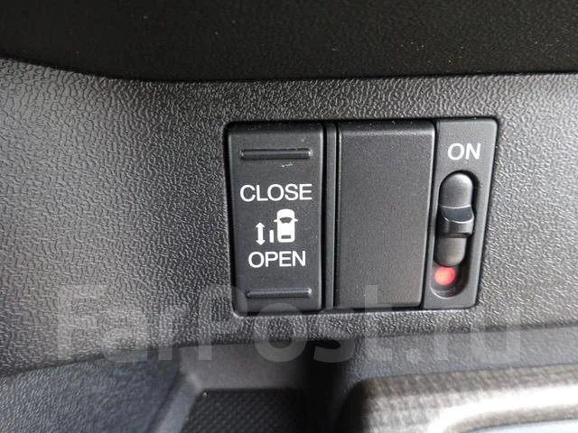 Honda Stepwgn. ��������, 4wd, 1.5 (150��.�.), ������, 21 000����. ��, �/�. ��� ����� �� ������������ ����