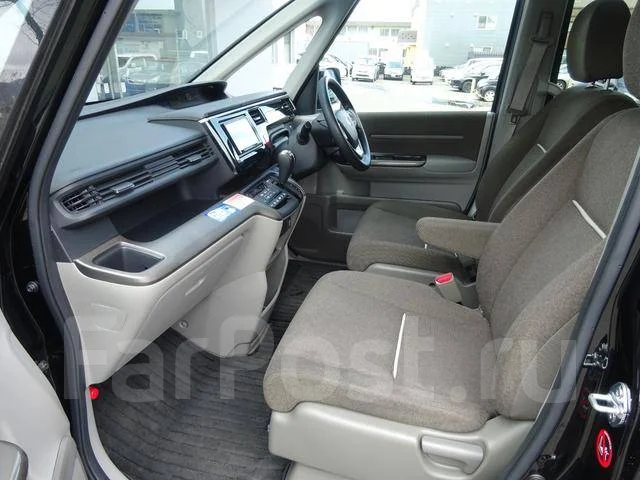 Honda Stepwgn. ��������, 4wd, 1.5 (150��.�.), ������, 21 000����. ��, �/�. ��� ����� �� ������������ ����
