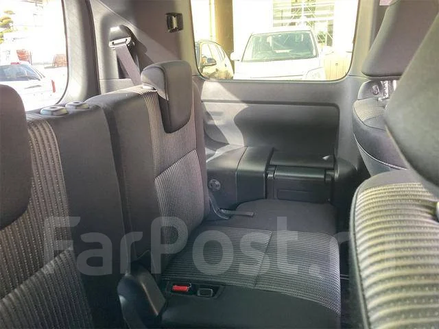 Toyota Voxy. ��������, 4wd, 2.0 (152��.�.), ������, 25 000����. ��, �/�. ��� ����� �� ������������ ����