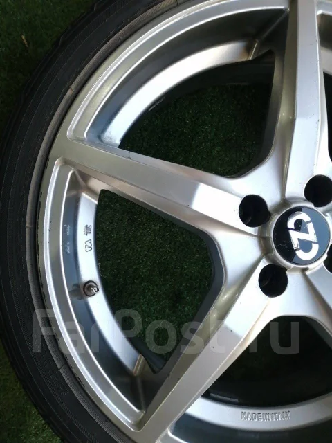 OZ Racing Canova. 7.0x18", 4x100, ET42 ����
