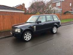 Land Rover Range Rover.   