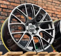 3SDM 0.01. 8.5x18", 5x114.3, ET35, �� 73,1���. ��� ����� �� ������ ����