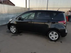 Toyota Ractis. �������, ��������, 1.3 (99��.�.), ������, 78����. �� ����