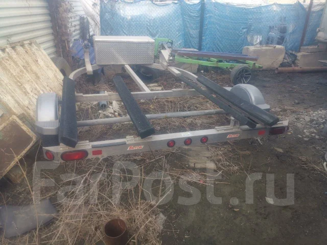 Triton Trailers ����
