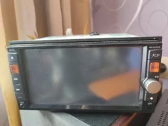 Clarion MC312D-W ����