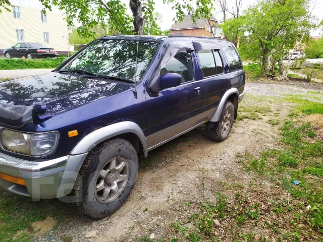 Nissan Terrano. �������, 4wd, 2.7 (130��.�.), ������, 395 000����. �� ����