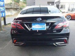 Toyota Crown. ��������, 4wd, 2.5 (178��.�.), ������, 33 000����. ��, �/�. ��� ����� �� ������������ ����
