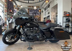 Harley-Davidson Street Glide. 1 868����. ��., ��������, ���������, ��� ������� ����
