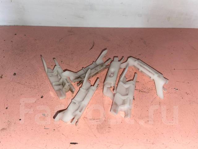 Клипса молдинга крыши Honda Accord CL7, CL9 купить в Новосибирске по ...