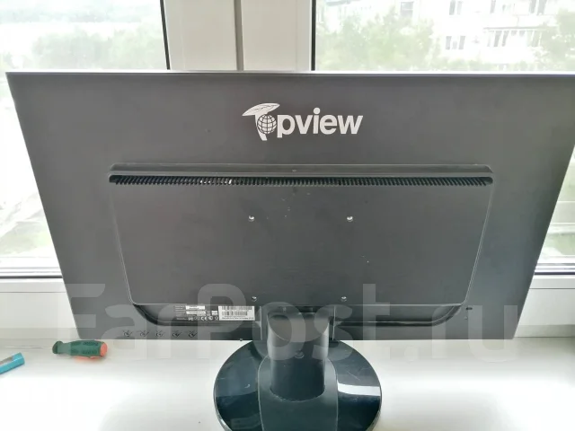 Topview. 23.6" ����