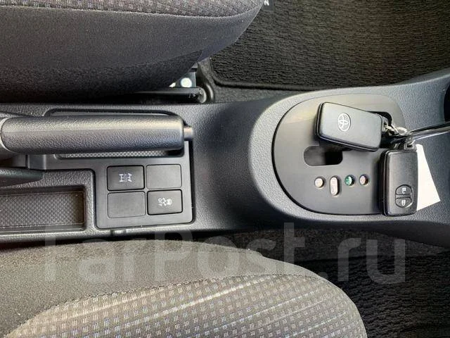 Toyota Vitz. ��������, 4wd, 1.3 (95��.�.), ������, 14 000����. ��, �/�. ��� ����� �� ������������ ����