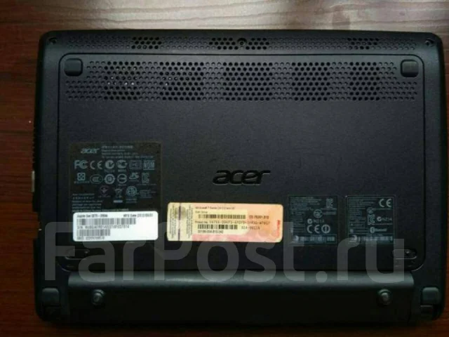 Acer Aspire One D270-268kk. 10.6", 1,6����, ��� 2048 ��, ���� 500���, WiFi: 1, Bluetooth: 1, ����������� �� 4��. ����