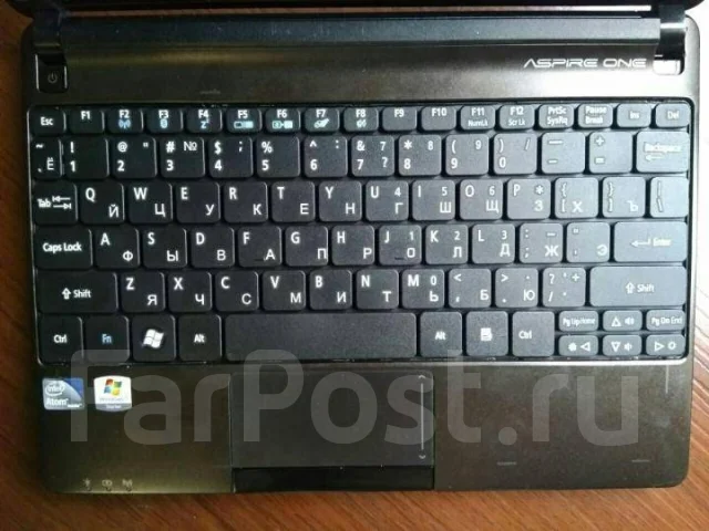 Acer Aspire One D270-268kk. 10.6", 1,6����, ��� 2048 ��, ���� 500���, WiFi: 1, Bluetooth: 1, ����������� �� 4��. ����