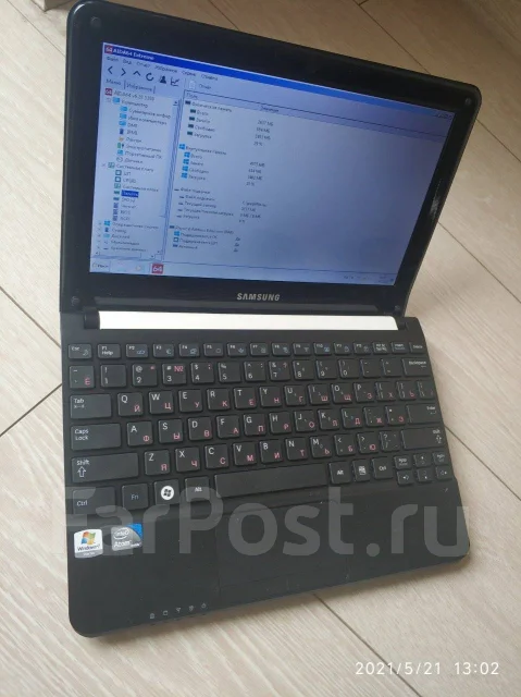 Samsung NC110. 10.1", 1,7����, ��� 2048 ��, ���� 500���, WiFi: 1, Bluetooth: 1, ����������� �� 4��. ����