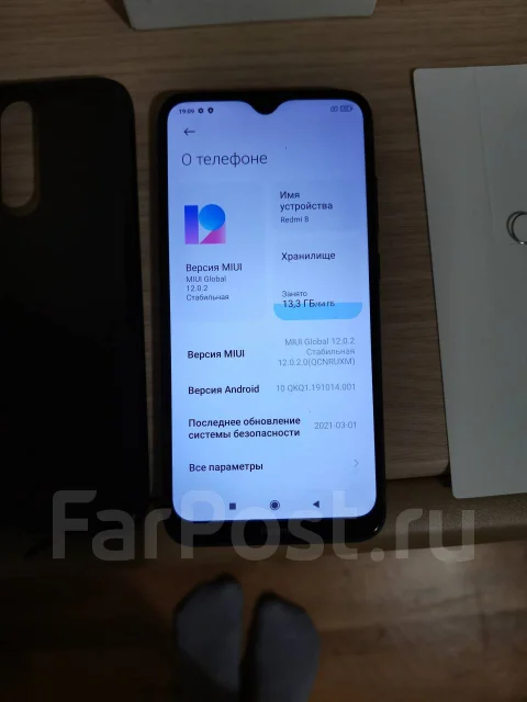 Xiaomi Redmi 8. �/�, ������, 3G, 4G LTE, Dual-SIM, NFC ����