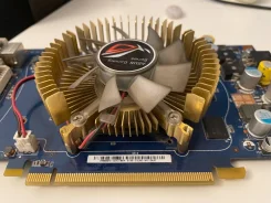 GeForce 8600 GTS ����