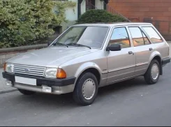 Ford Escort ����