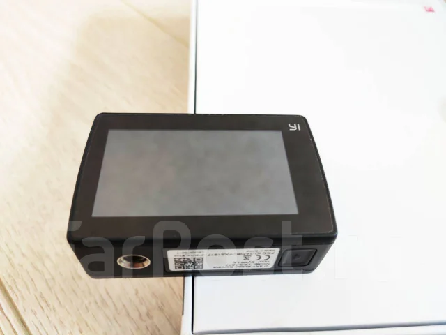 Yi 4K+ Action Camera ����