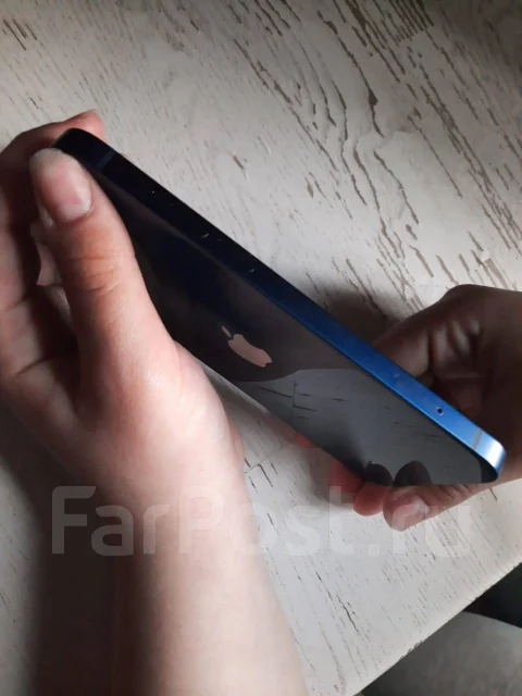 Apple iPhone 12. �����, 3G, 4G LTE, 5G, ����������, NFC ����