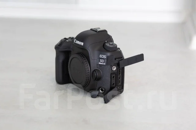 Canon EOS 5D Mark IV ����