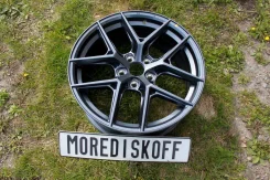 Vossen HF-5. 8.0x18", 5x114.3, ET38, �� 73,1���. ����