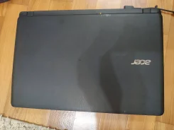 Acer Aspire ES1. 15.4", 2,0����, ��� 4 ��, ���� 500���, WiFi, Bluetooth, ����������� �� 6��. ����