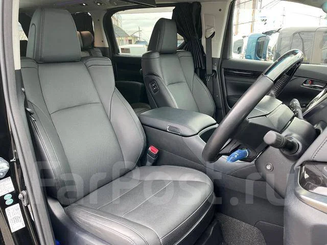 Toyota Alphard. �������, 4wd, 2.5, ������, 13 000����. ��, �/�. ��� ����� �� ������������ ����