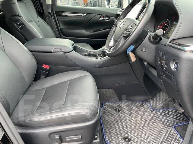 Toyota Alphard. �������, 4wd, 2.5, ������, 13 000����. ��, �/�. ��� ����� �� ������������ ����