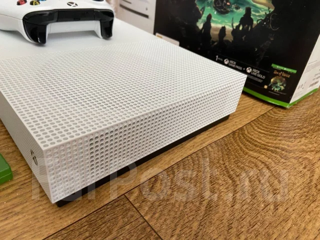 Microsoft Xbox One S ����