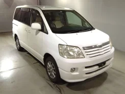 Toyota Noah. �������, 4wd, 2.0, ������, �/�, ��� ���. ��� ����� �� ������������ ����