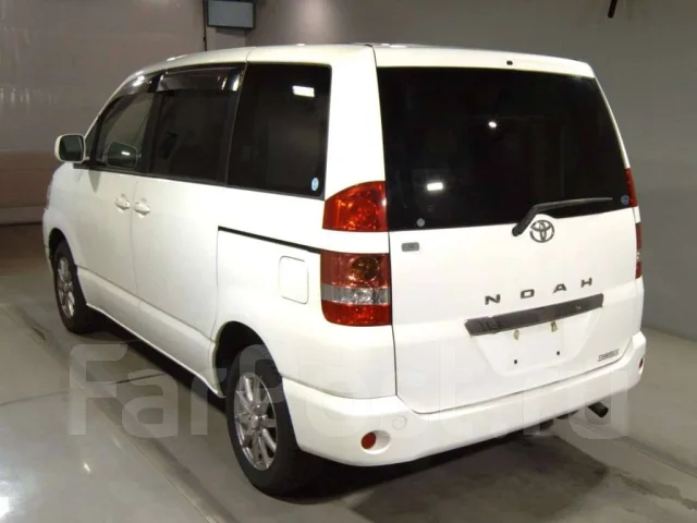 Toyota Noah. �������, 4wd, 2.0, ������, �/�, ��� ���. ��� ����� �� ������������ ����