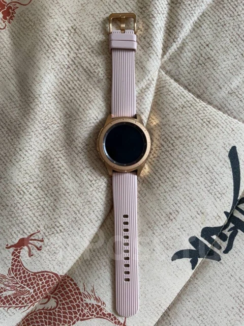 Samsung Galaxy Watch. GPS ����