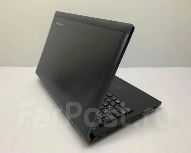 Lenovo V580c. 15.6", 2,6����, ��� 6 ��, ���� 300���, WiFi: 1, Bluetooth: 1, ����������� �� 2��. ����