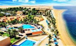 . .  .   BM Beach Resort 4* (  --) 
