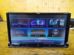 Clarion NX702 ����