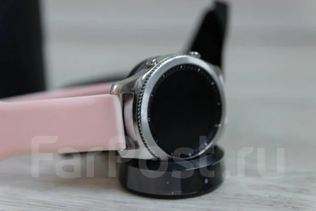Samsung Gear S3 Classic. GPS, IP68 ����
