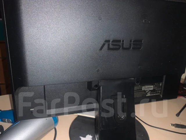 Asus. 16" ����
