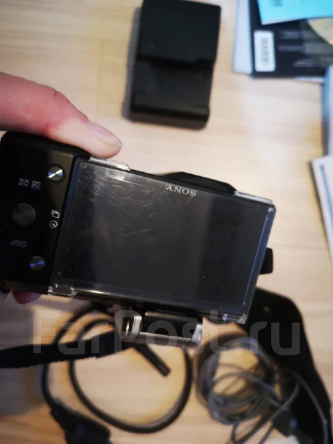 Sony Alpha NEX-5. 10 - 14.9 ��, ���: 14� � ����� ����