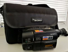Sony CCD-TRV26E ����