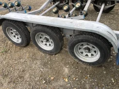 SB Trailer. �/�: 2 600���., �����: 3 220���. ����
