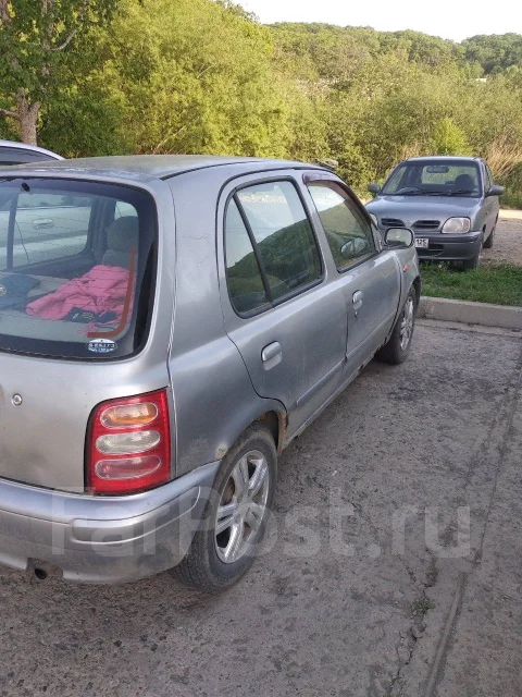 Nissan March. �������, ��������, 1.0 (70��.�.), ������, 130����. �� ����