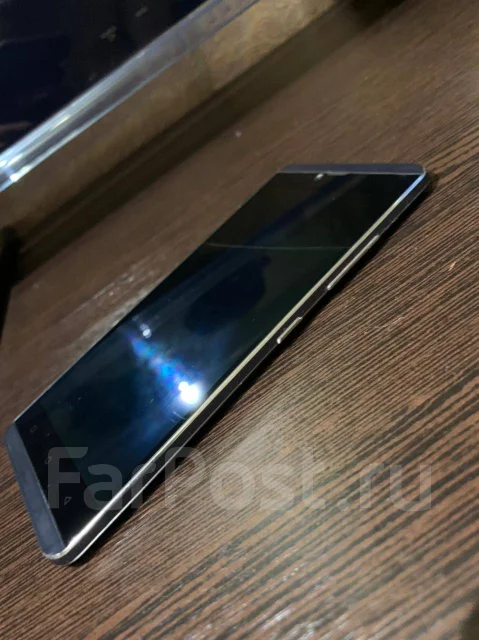 Highscreen Bay. �/�, ������, 3G, 4G LTE, Dual-SIM ����