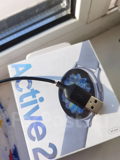Samsung Galaxy Watch Active2. GPS, NFC, IP68 ����