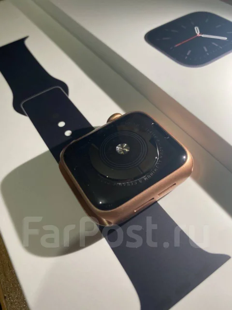 Apple Watch Series 5. GPS, NFC, IP67 ����